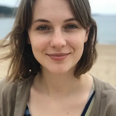 Полина